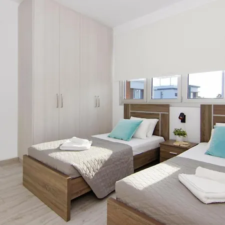 Austin Villa Paralimni